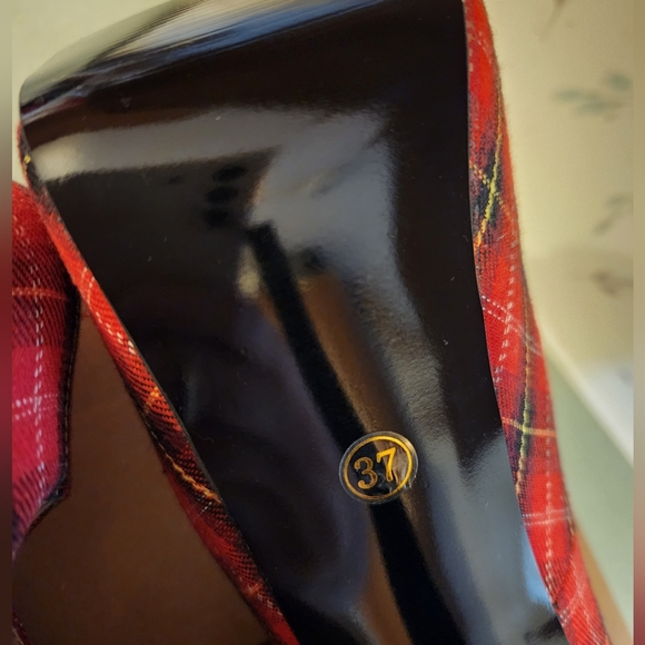 Red plaid platform Stiletto Heels - Picture 9 of 13